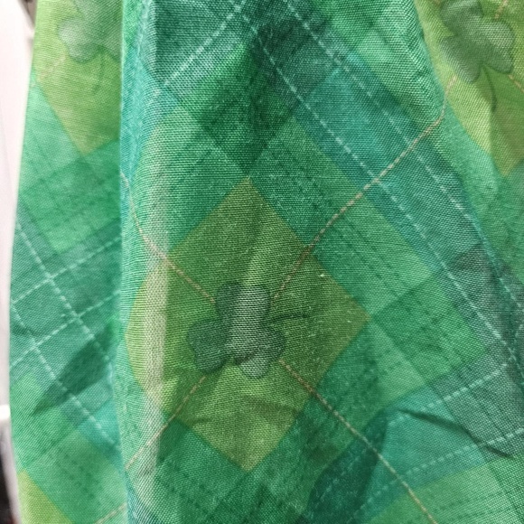 Green‎ Shamrock Lightweight Fabric Festive St Patrick Scarf Womens One Size - Picture 3 of 3